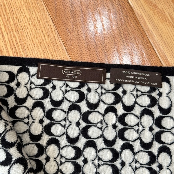 Coach scarf (100% merino wool) - Picture 3 of 8